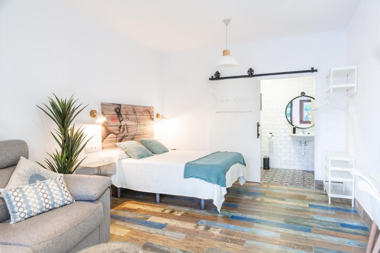 Apartamentos Rurales Cielo De Monfraguee マルパルティダ・デ・プラセンシア エクステリア 写真