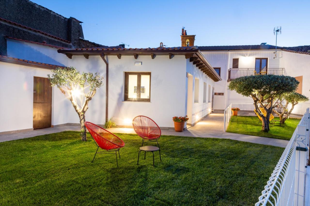 Apartamentos Rurales Cielo De Monfraguee マルパルティダ・デ・プラセンシア エクステリア 写真