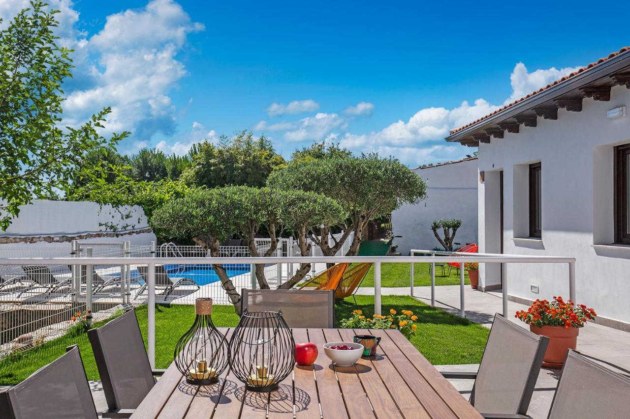 Apartamentos Rurales Cielo De Monfraguee マルパルティダ・デ・プラセンシア エクステリア 写真