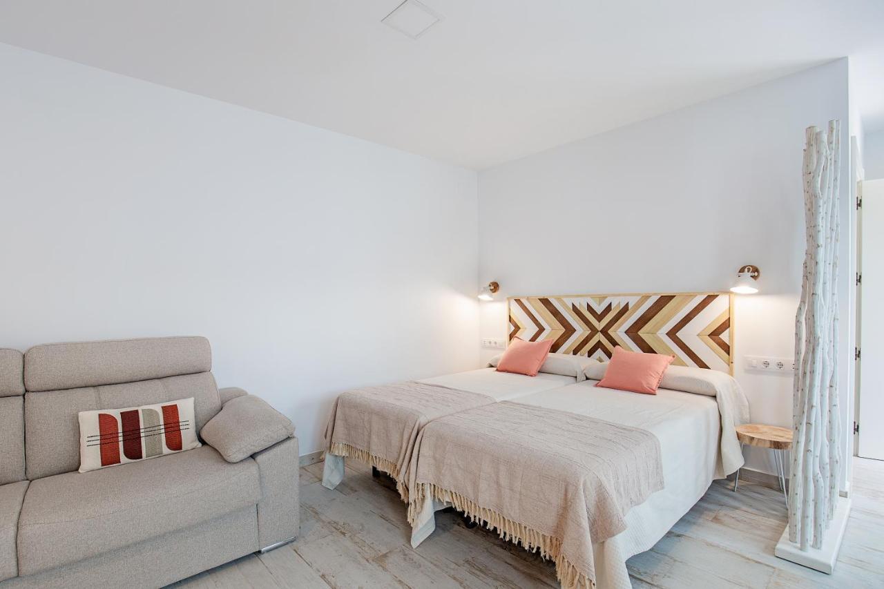 Apartamentos Rurales Cielo De Monfraguee マルパルティダ・デ・プラセンシア エクステリア 写真