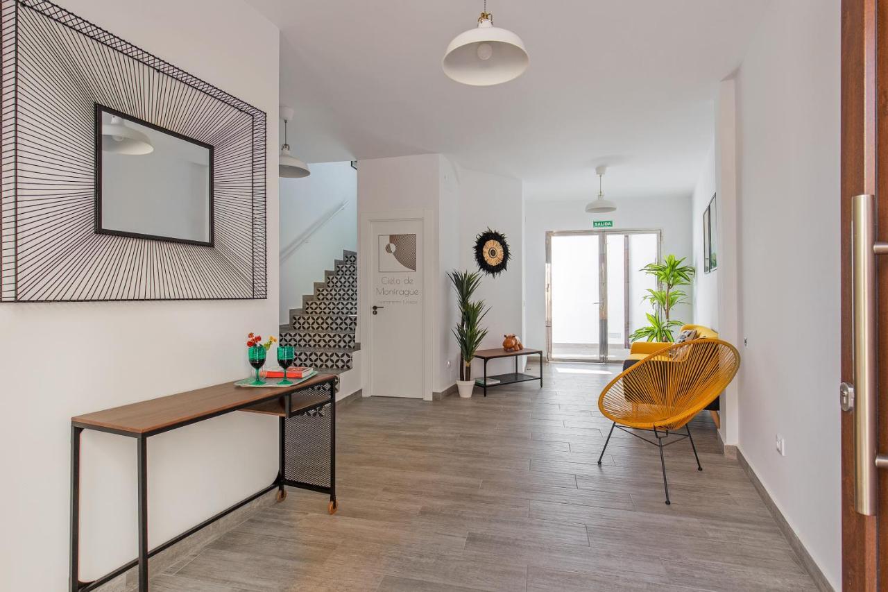Apartamentos Rurales Cielo De Monfraguee マルパルティダ・デ・プラセンシア エクステリア 写真